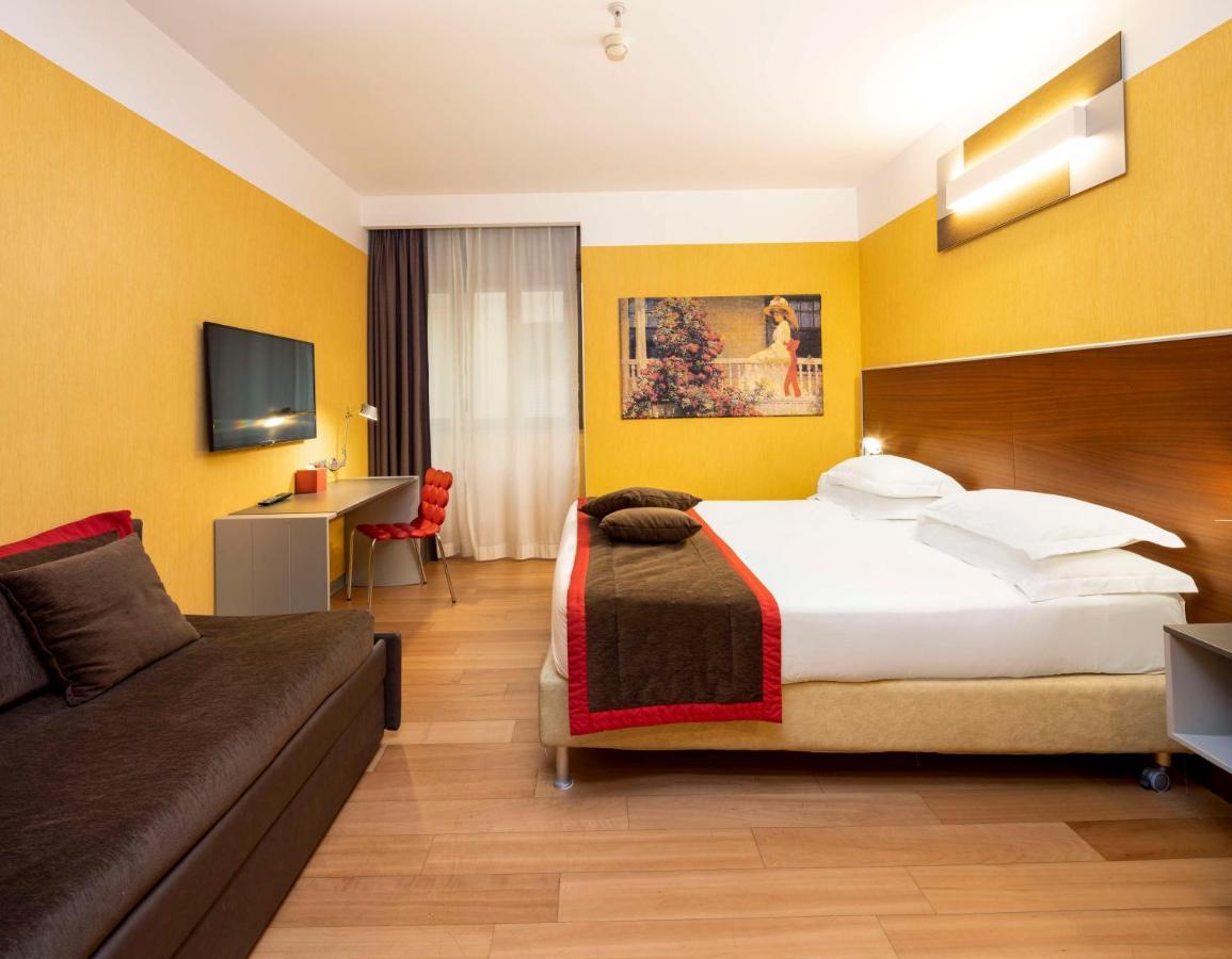 Best Western Plus City Hotel Генуа Екстериор снимка