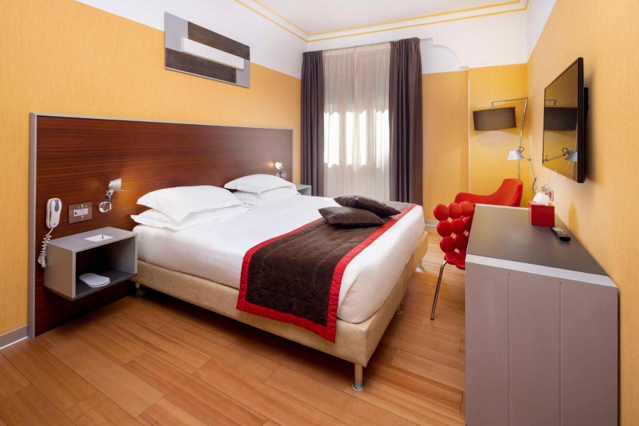 Best Western Plus City Hotel Генуа Екстериор снимка