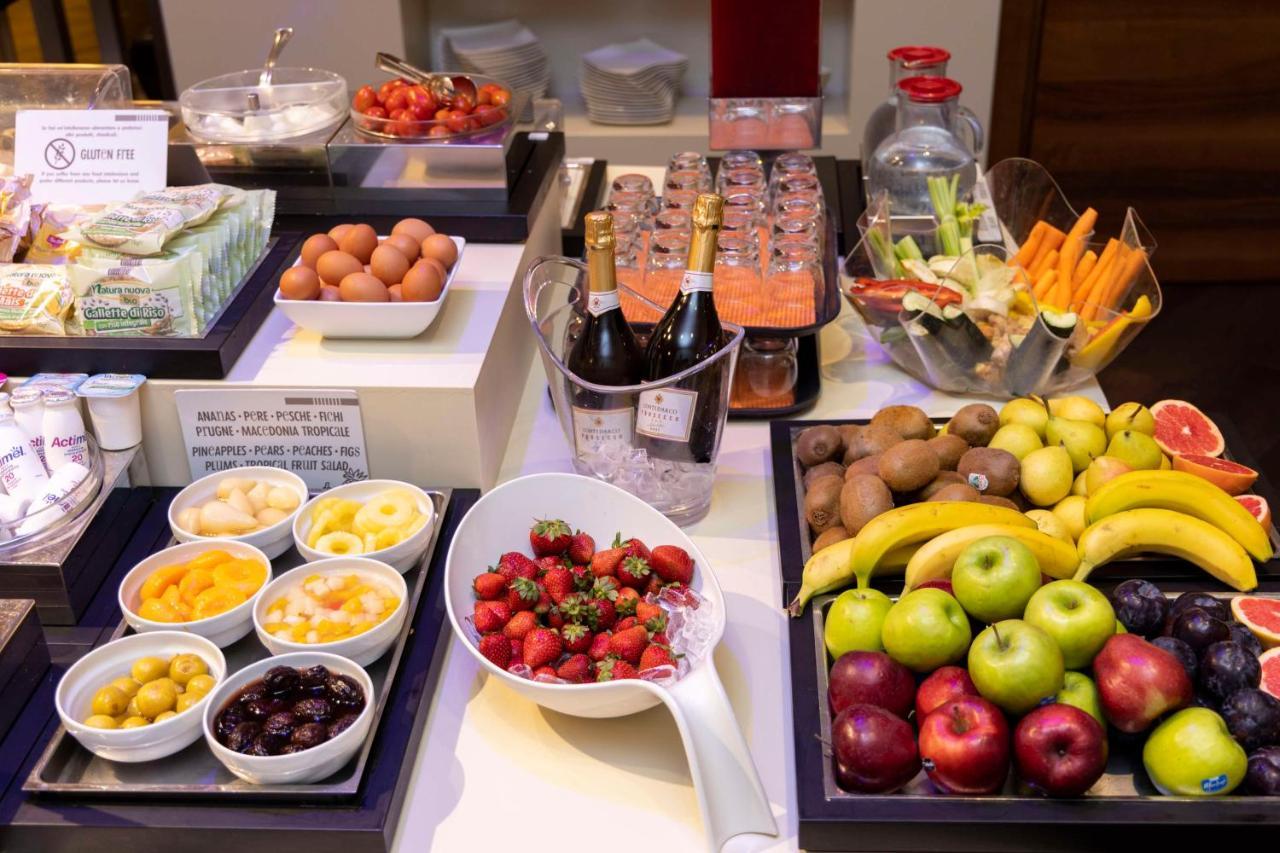 Best Western Plus City Hotel Генуа Екстериор снимка