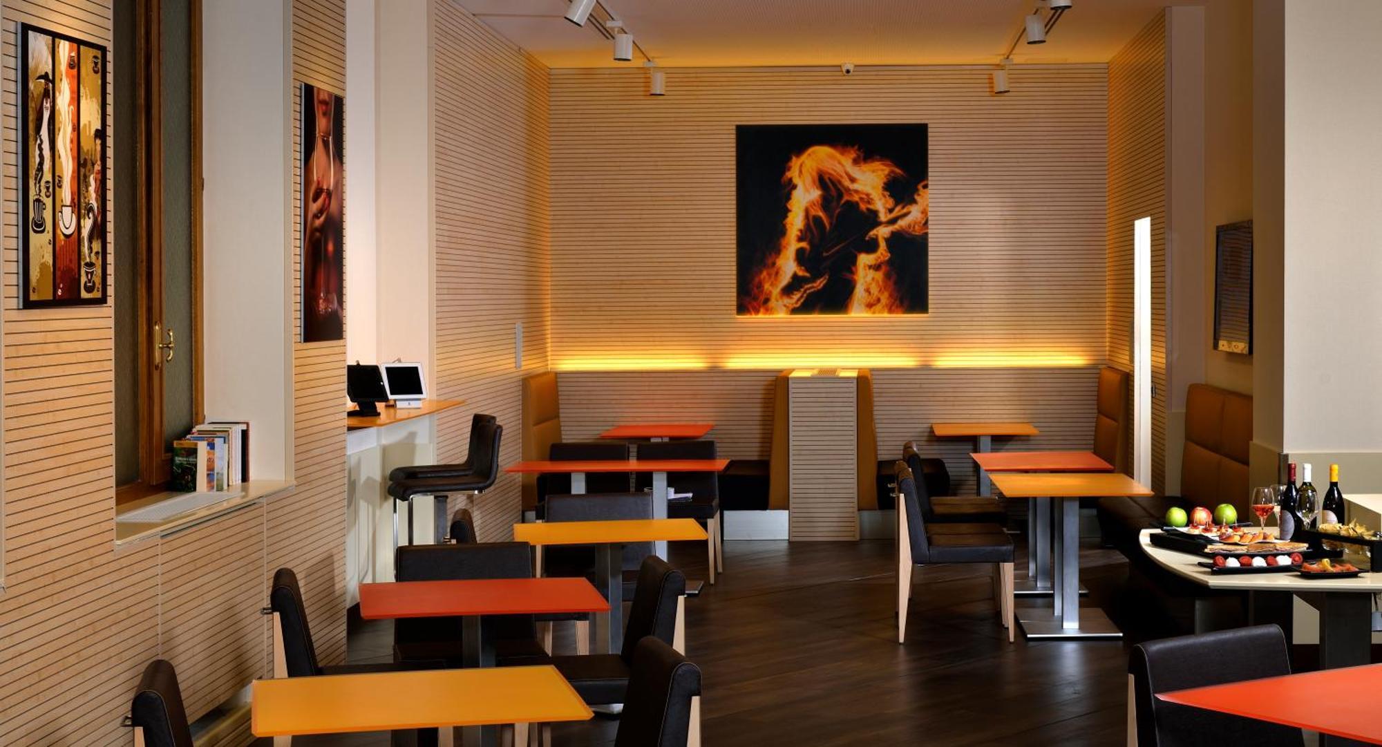 Best Western Plus City Hotel Генуа Екстериор снимка